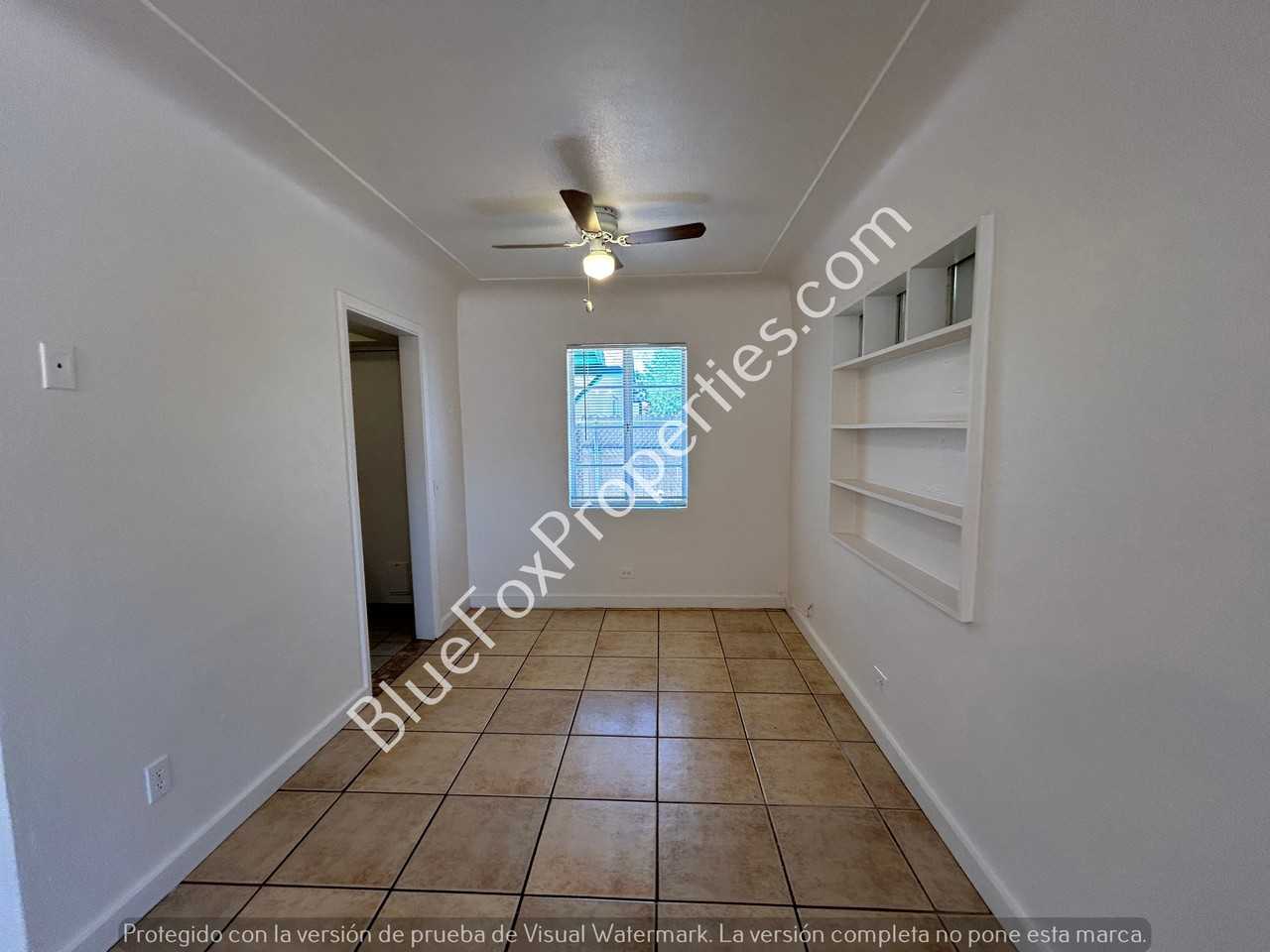 4556 E Lester St - Photo 3 of 16