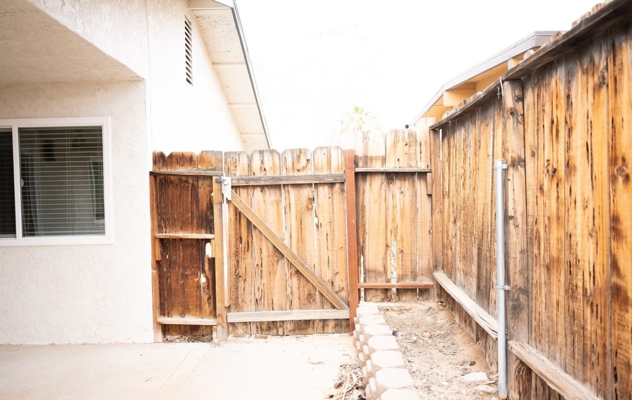 6083 Chia Avenue - Photo 7 of 20