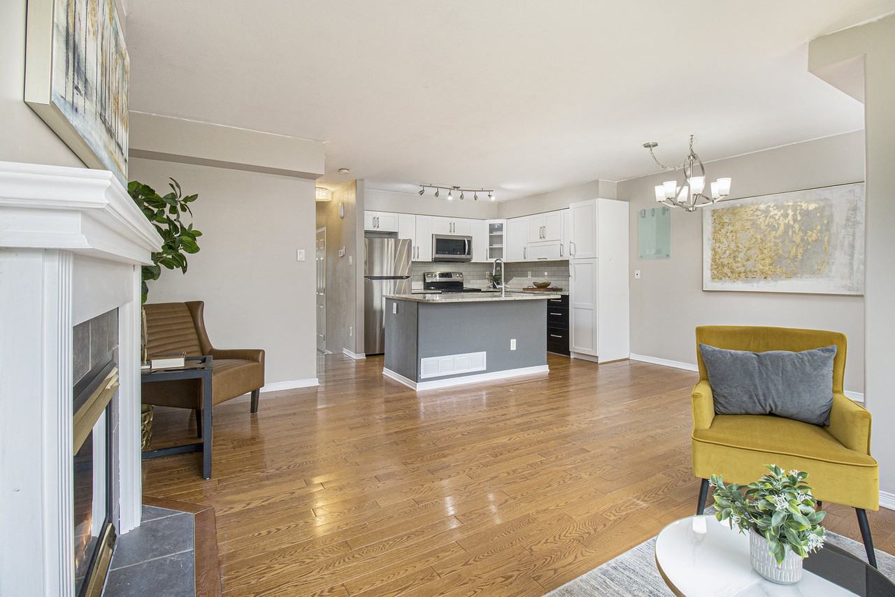 1310 Halton Terrace - Photo 3 of 19