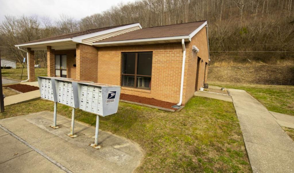 99 Quail Hollow Rd Apt 110 Inez, KY 41224 - Photo 5 of 5