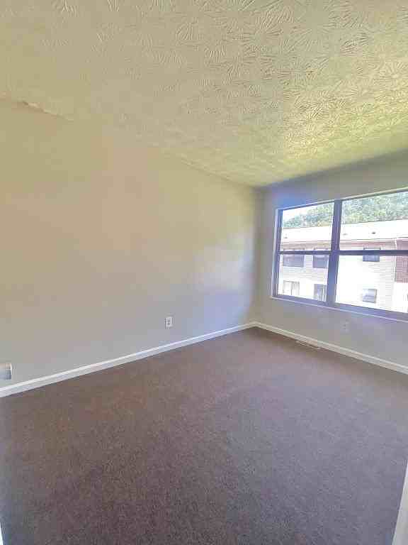 77 Quail Holw - Photo 2 of 7