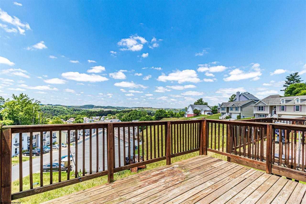 135 Auburn Dr #135AUBURN - Photo 2 of 14