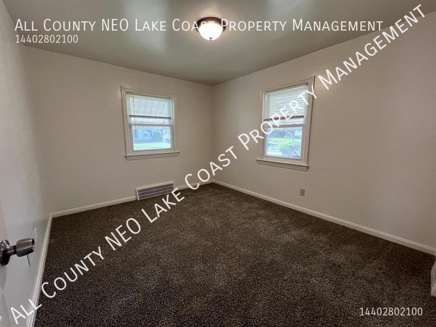 21771 Ball Ave - Photo 4 of 7