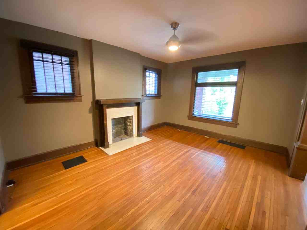 55 W Patterson Ave - Photo 4 of 18
