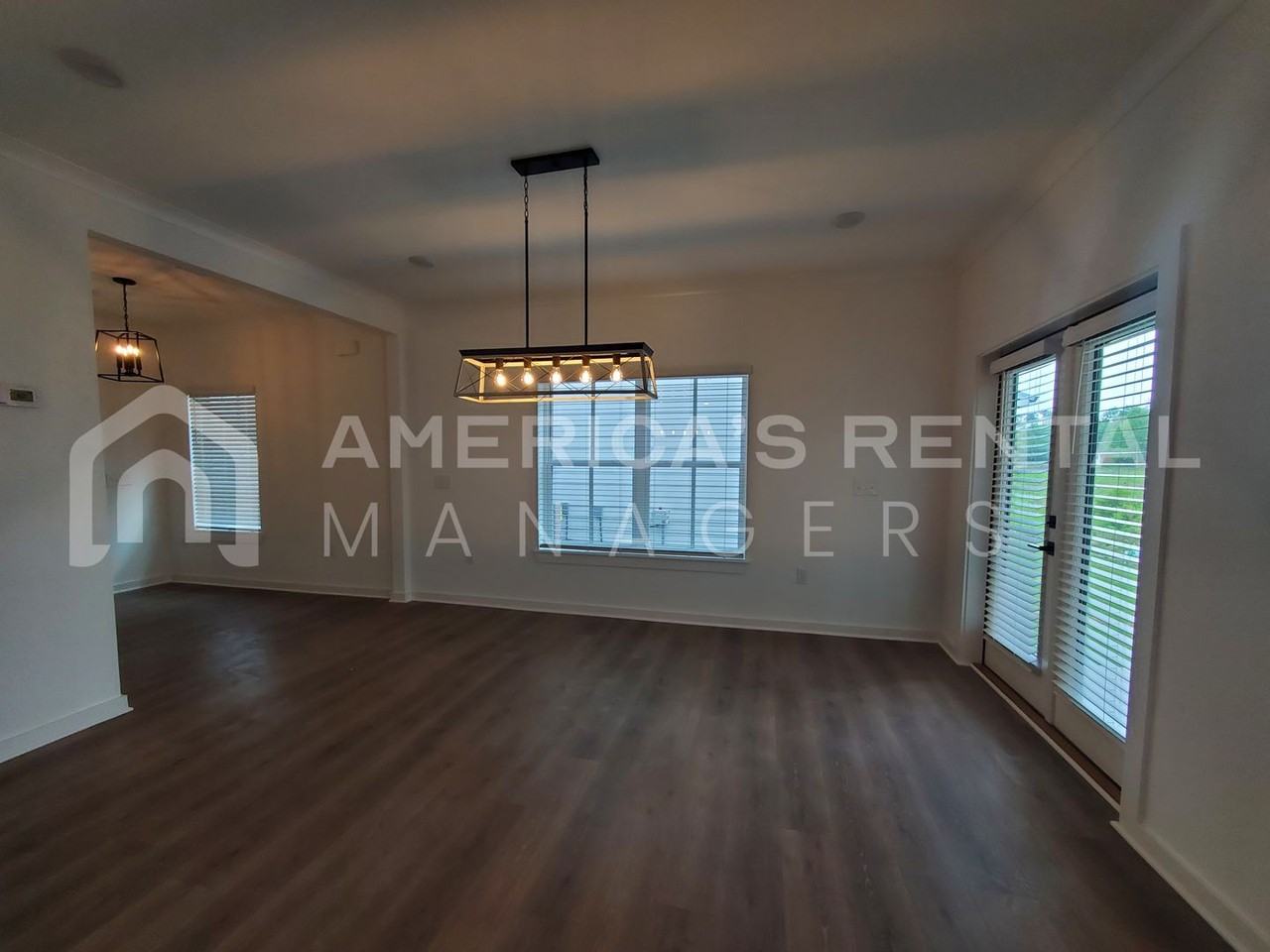 4676 Casablanca Dr - Photo 4 of 21