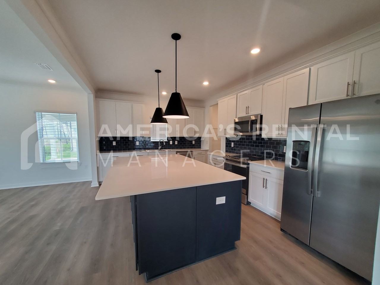 4676 Casablanca Dr - Photo 6 of 21