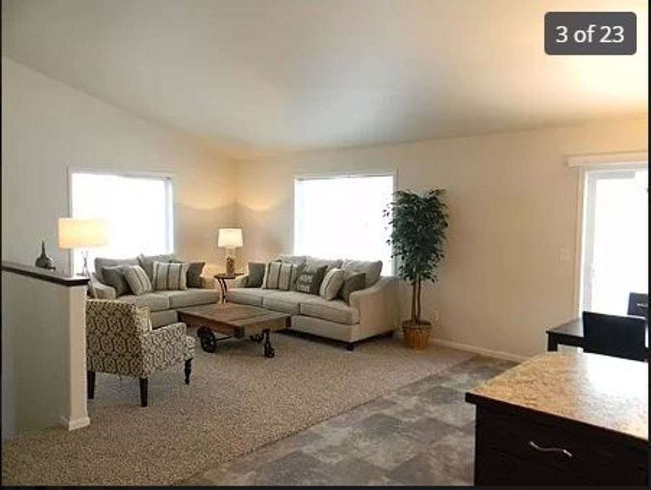 1412 44th Ave S - Photo 3 of 12