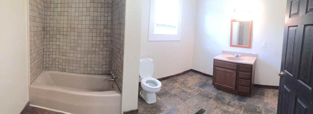 418 Park Rd - Photo 7 of 17