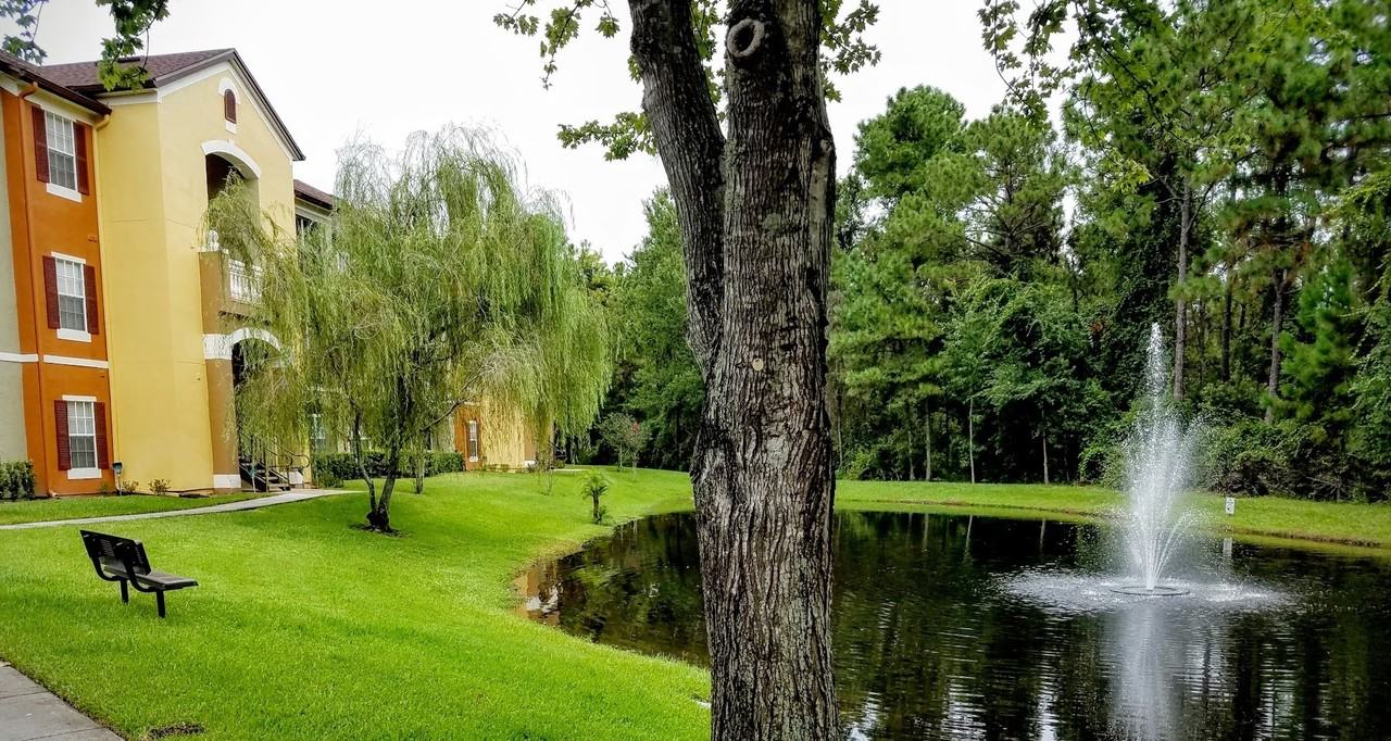 814 Crest Pines Dr #925 - Photo 2 of 50