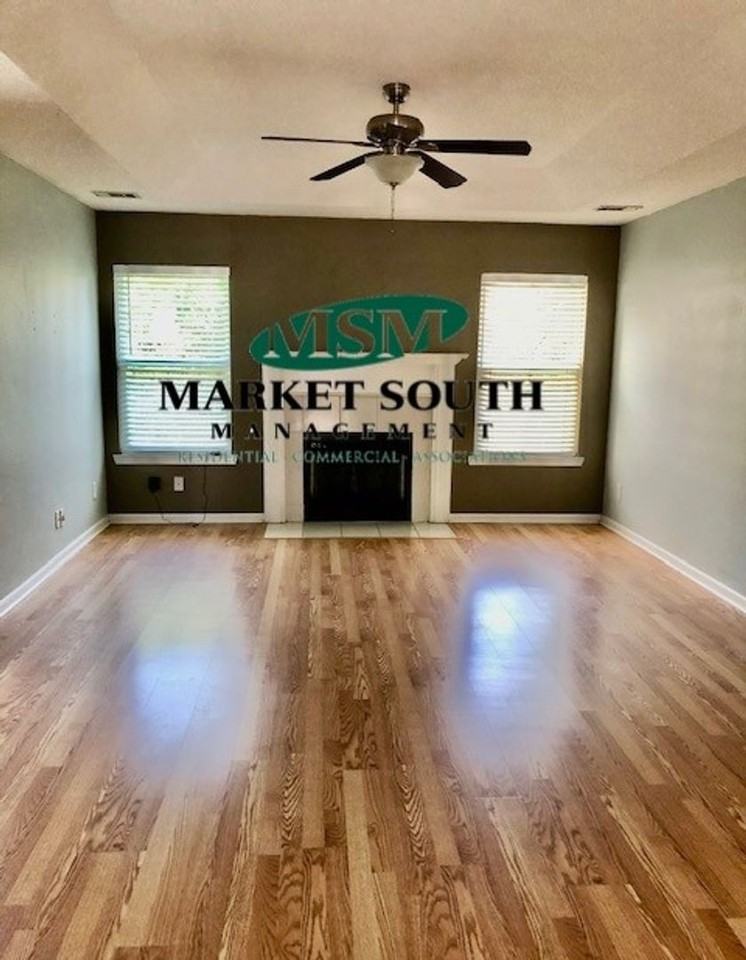 8 Rivermarsh Ct - Photo 5 of 18