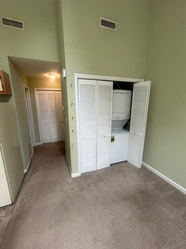 924 Fairwood Lakes Ln - Photo 5 of 15