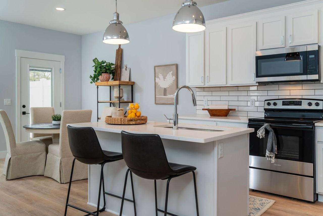 Carronade Park - Photo 4 of 50