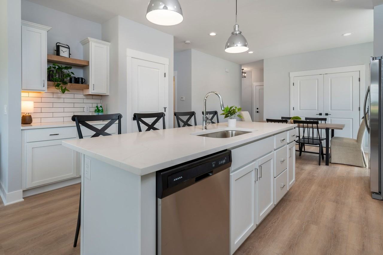 Carronade Park - Photo 3 of 50