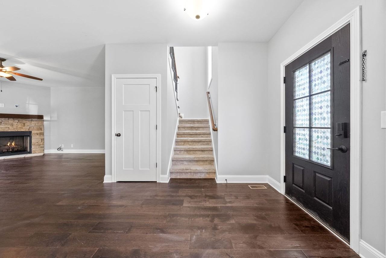 1506 Redrock Ct - Photo 5 of 43