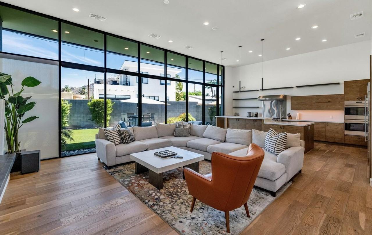 4602 East Glenrosa Avenue - Photo 6 of 31