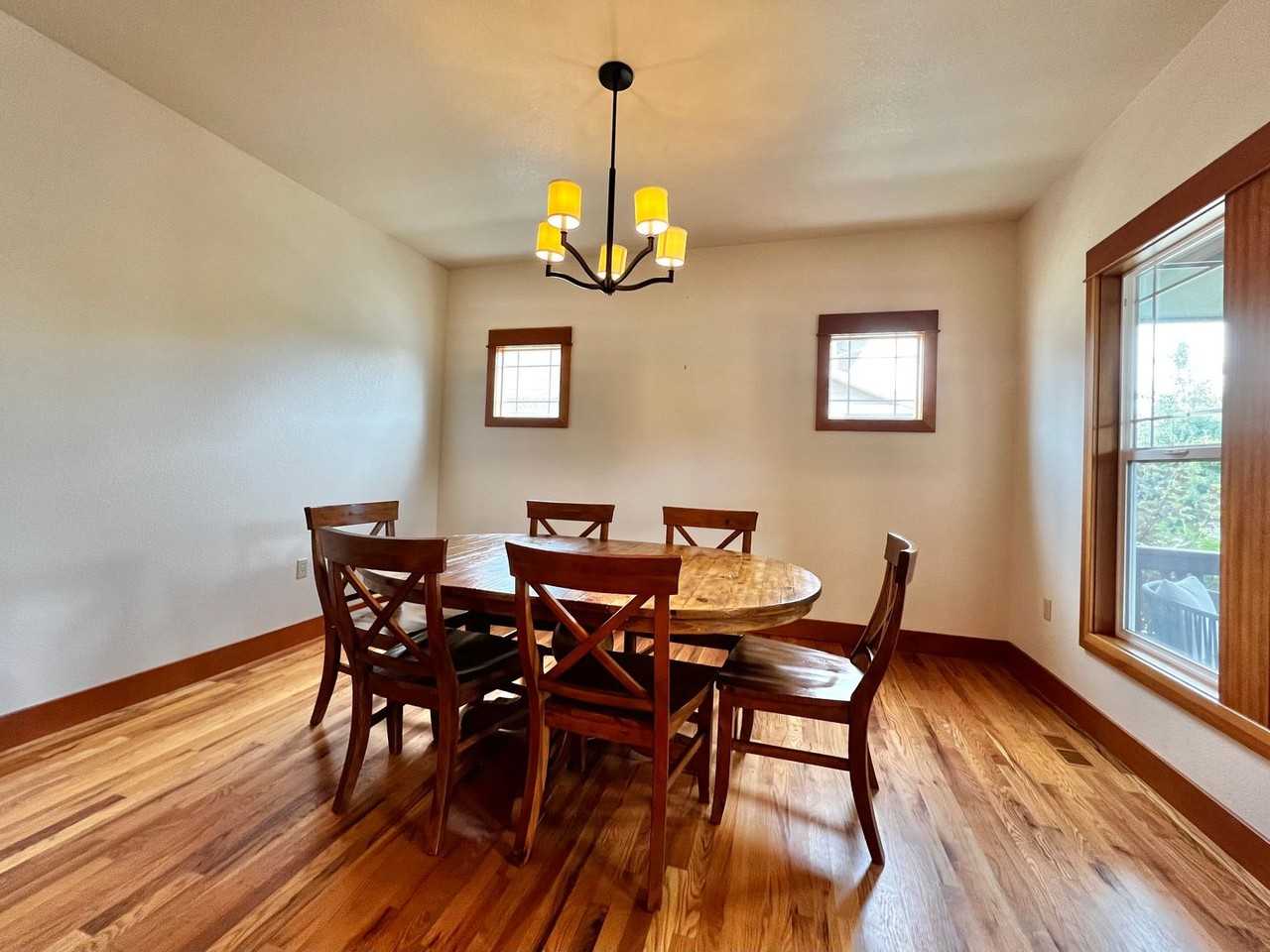 1338 Bennett Rd - Photo 3 of 33