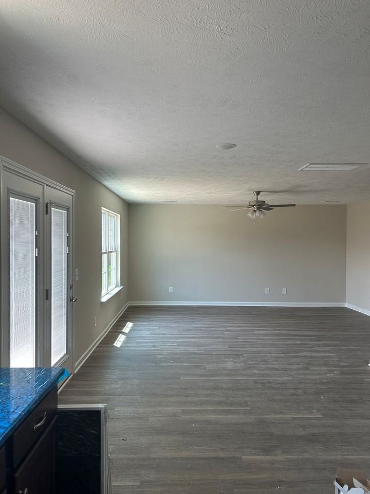 19 Timber Cir - Photo 4 of 10