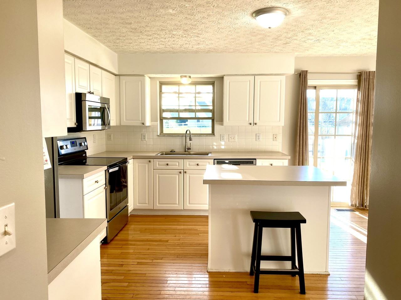 389 Kyber Run Cir #NA - Photo 3 of 21