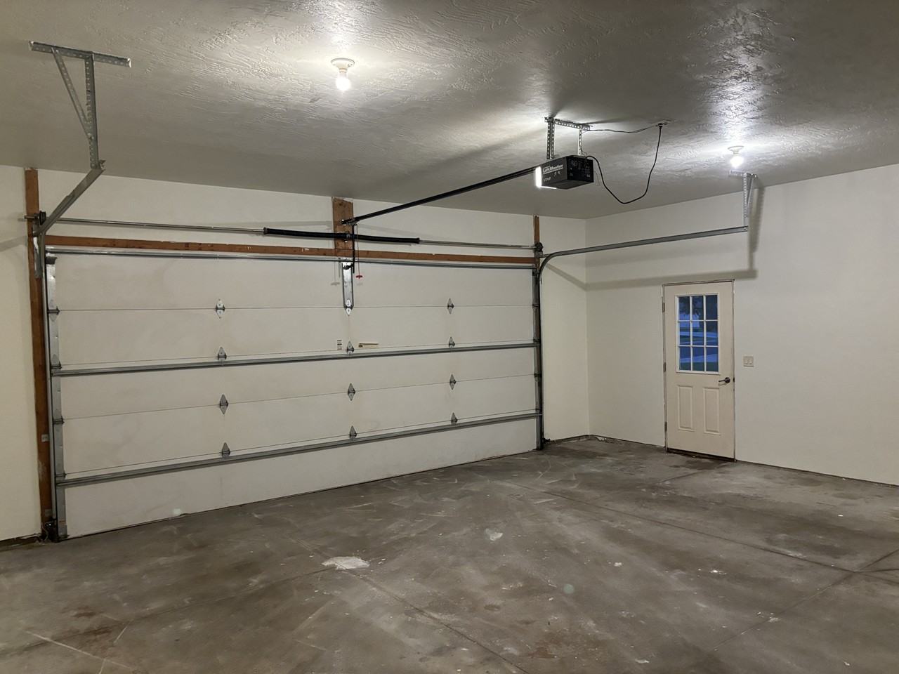 887 Highland Park Rd #887 - Photo 7 of 12