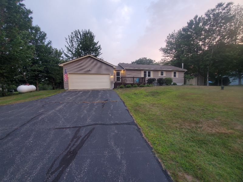 50 Ridgewood Dr - Photo 2 of 18