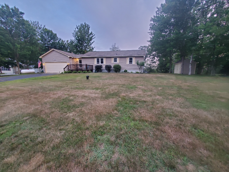 50 Ridgewood Dr - Photo 3 of 18