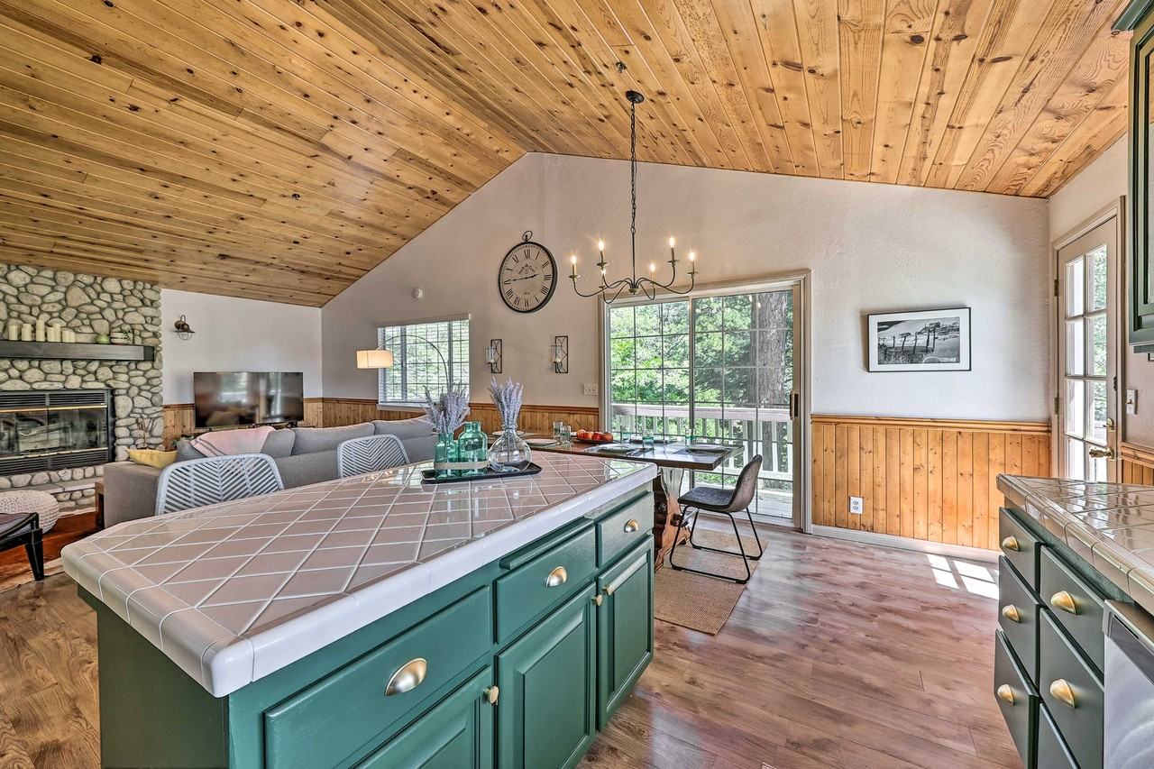 360 Cedarbrook Dr #NA - Photo 4 of 16