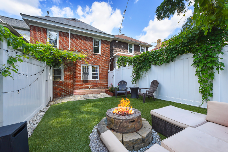 410 Eureka St - Photo 3 of 19