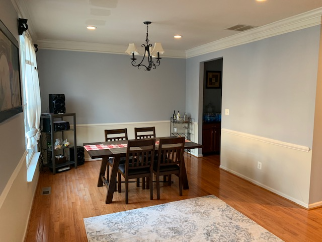 22509 Airmont Woods Ter - Photo 2 of 20