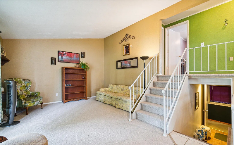 4900 Woodlyn Dr - Photo 2 of 19