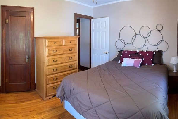 2022 S Dakota Ave - Photo 3 of 6