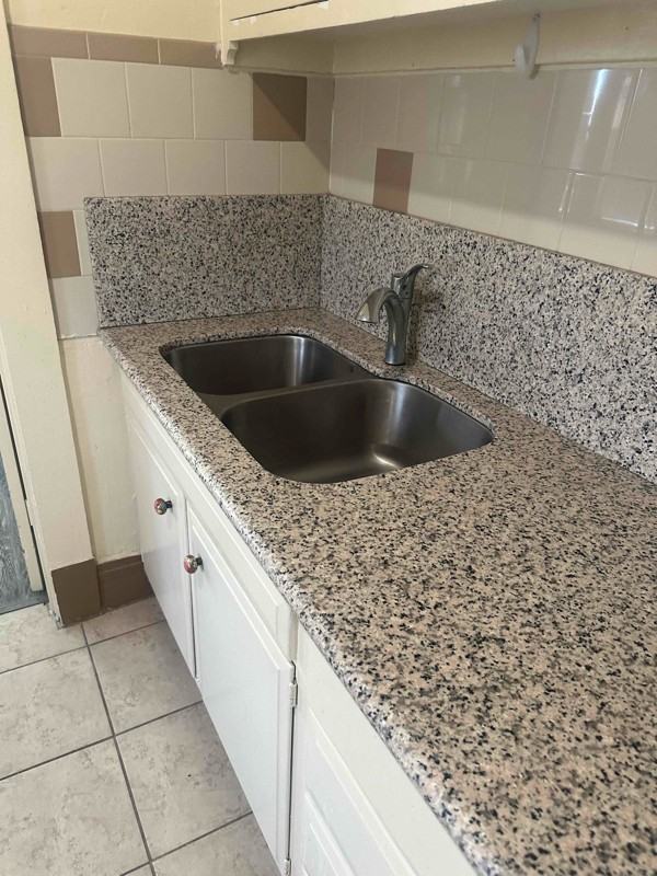 1524 Upson Dr #4 - Photo 2 of 2