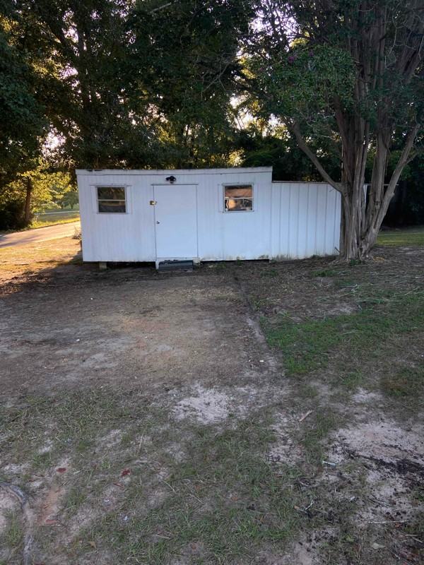 202 James Loop - Photo 4 of 20