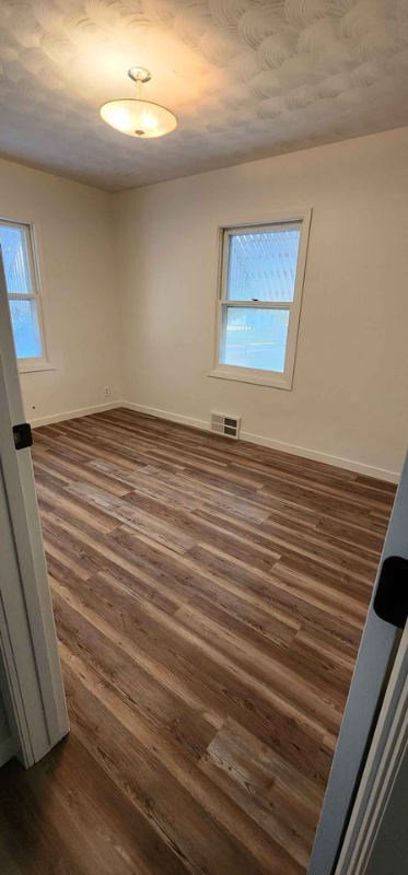 730 N 4th St - Photo 2 of 11