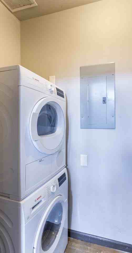 Lafayette Lofts - Photo 5 of 30