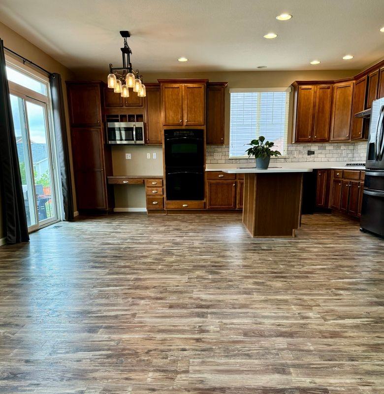 42358 Forest Oaks Dr - Photo 3 of 25
