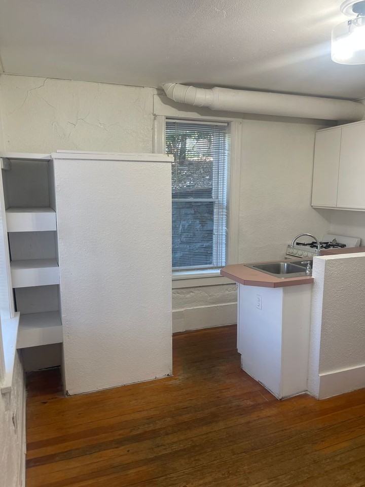 2338 14th Street - Photo 4 of 18