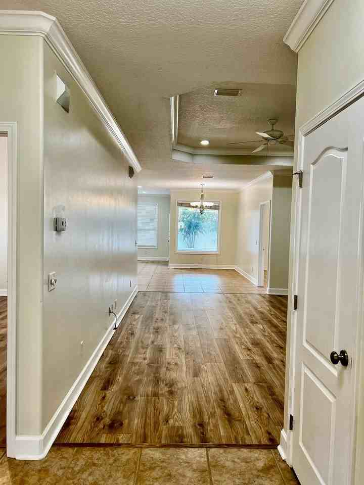 157 Austin Ryan Dr - Photo 2 of 48