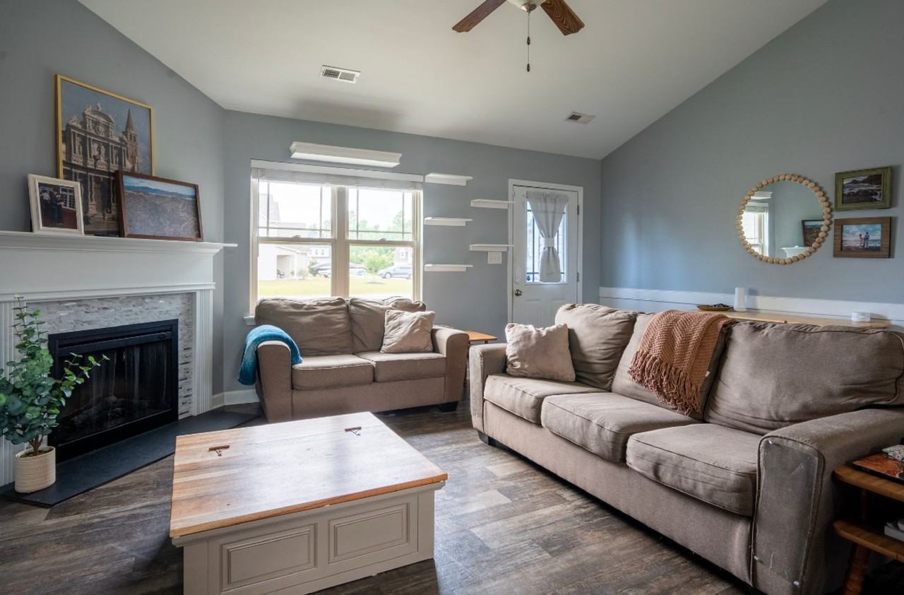 520 Deep Inlet Dr - Photo 5 of 17