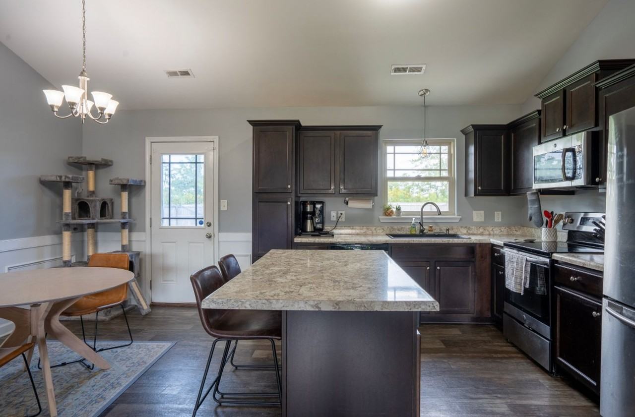 520 Deep Inlet Dr - Photo 7 of 17