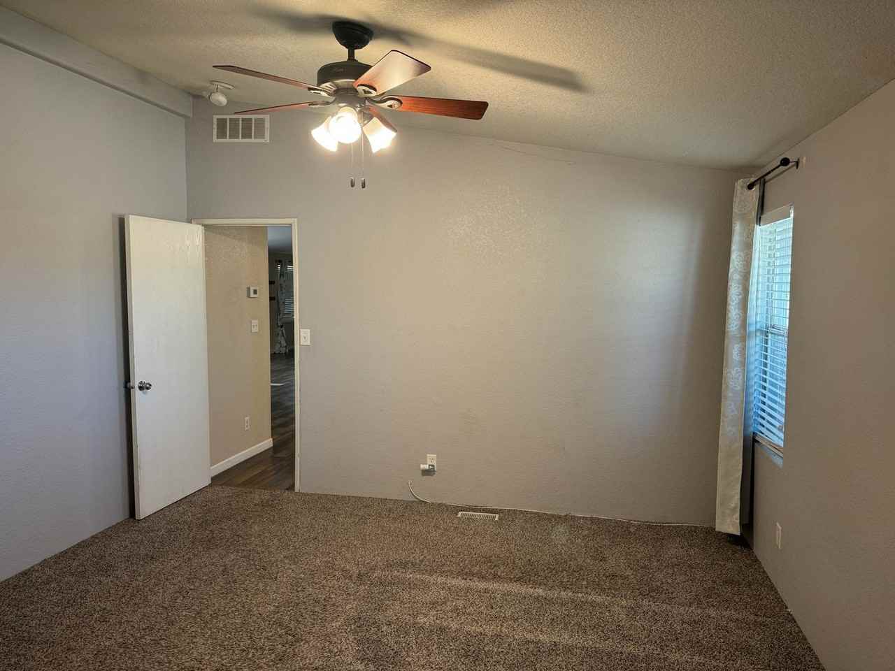 Sierra Vista - Photo 3 of 13