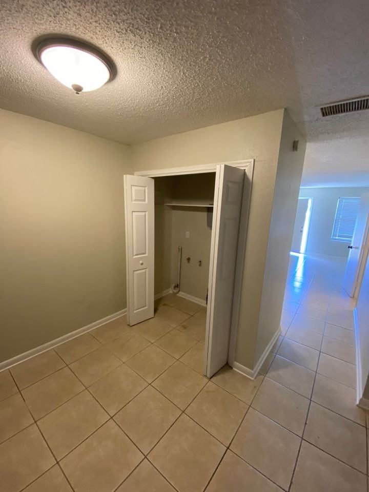 Belle Terre Apartments - Photo 2 of 7