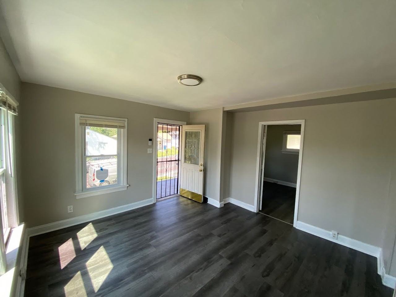 7224 Albright Ave - Photo 3 of 18