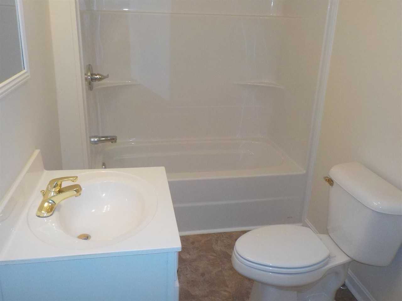 49 Clay St - Photo 2 of 5