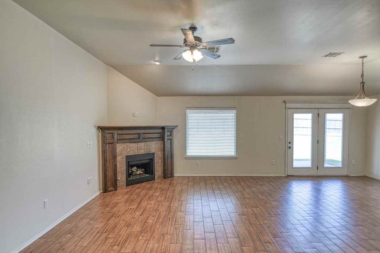 11141 Sw 39th Ct - Photo 5 of 28