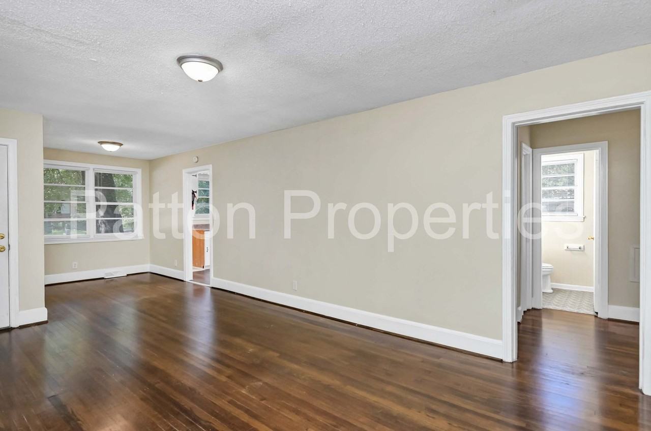 3901 Bright Ave - Photo 5 of 19