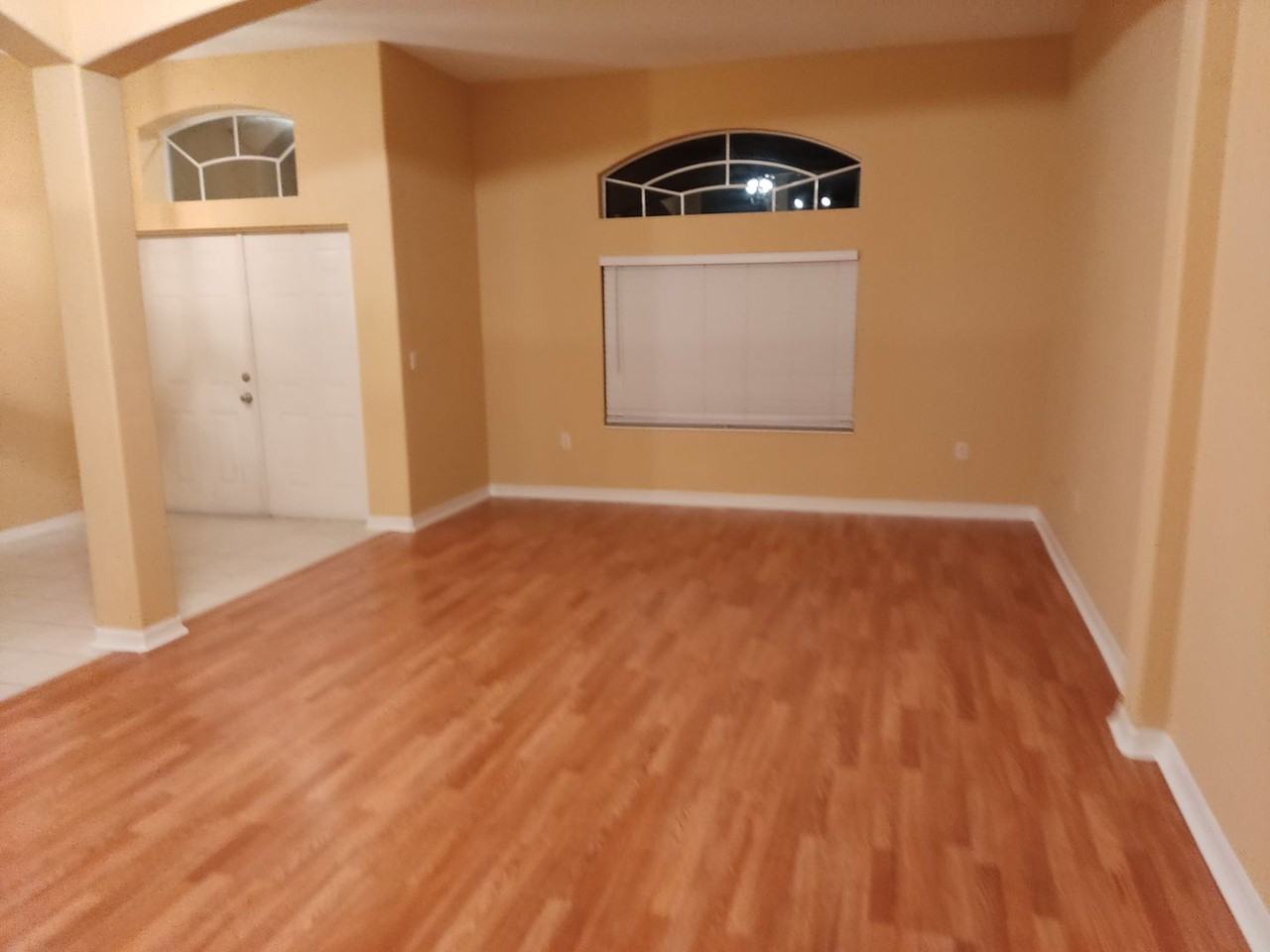 17 Ziegler Pl - Photo 2 of 29