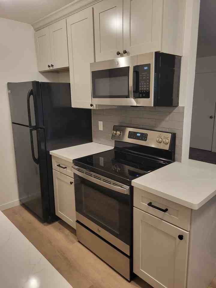 50 Foster St - Photo 3 of 13