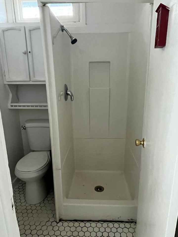 625 1/2 Maple St - Photo 7 of 8