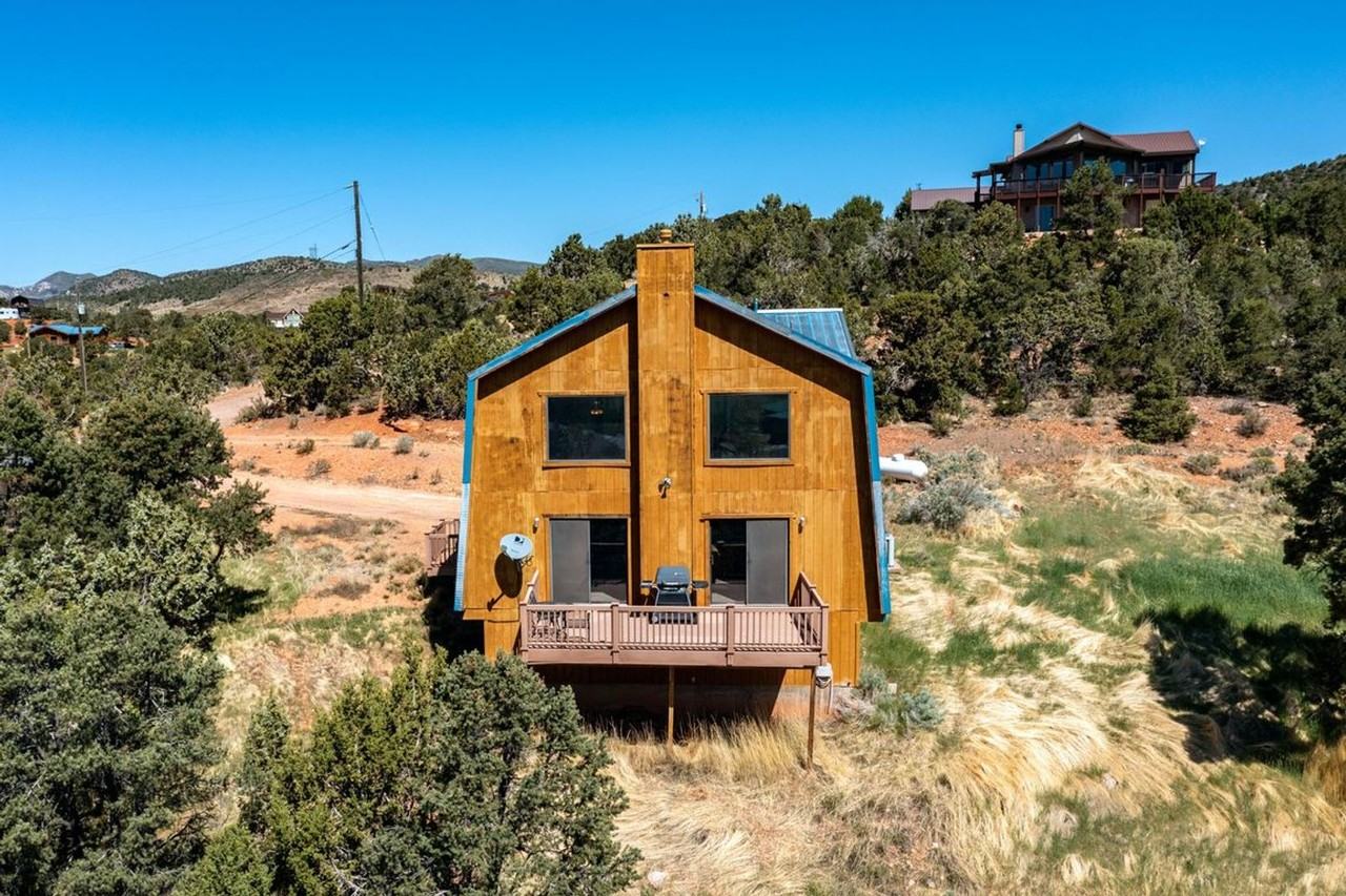 122 E Pine View Dr - Photo 2 of 28