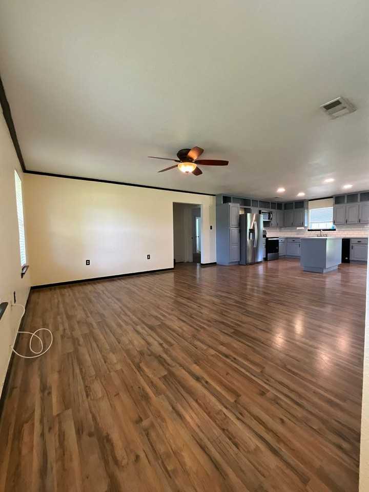 1303 Jeane Chapel Rd - Photo 2 of 27